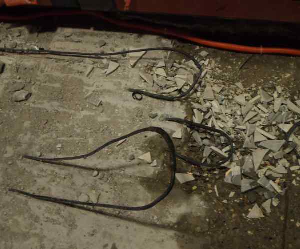 Обрыв в греющих кабелях уличного обогрева